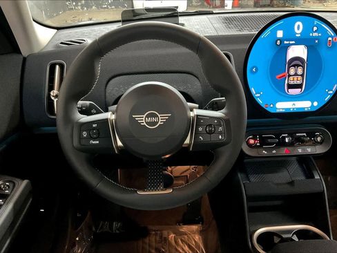 Used 2025 MINI Cooper Countryman S image 8