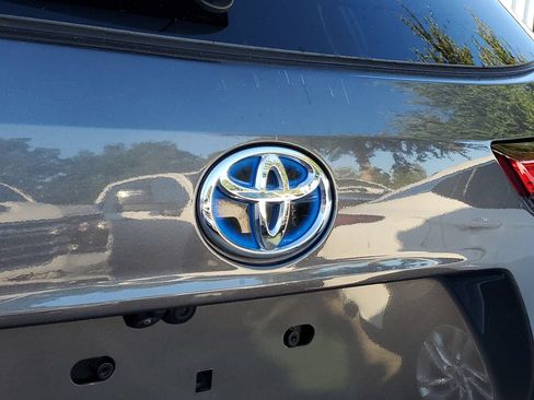 Used 2022 Toyota Highlander Platinum FWD image 6