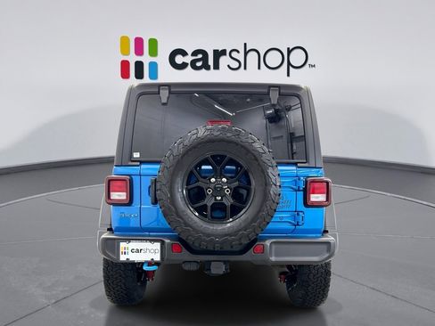 Used 2024 Jeep Wrangler Unlimited image 4