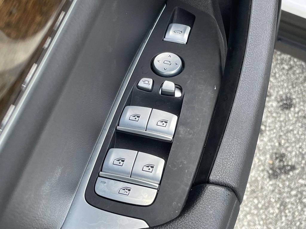 Used 2023 BMW X3 sDrive30i w/ Premium Package RWD image 6