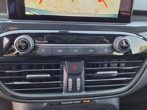 New 2026 Ford Escape ST-Line image 10