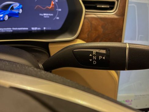 Used 2017 Tesla Model S 75D image 22