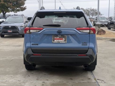 Used 2023 Toyota RAV4 AWD Hybrid image 7