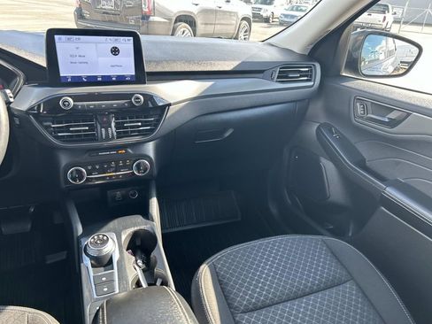 Used 2024 Ford Escape Active w/ Cold Weather Package image 19