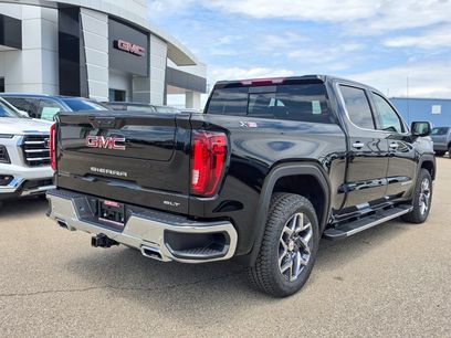 New 2026 GMC Sierra 1500 SLT w/ SLT Premium Plus Package