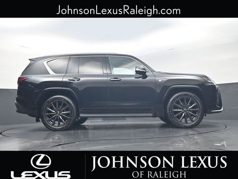 New 2026 Lexus LX 700h F Sport AWD/4WD image 21
