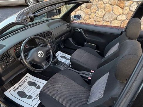 Used 2001 Volkswagen Cabrio GLS image 33