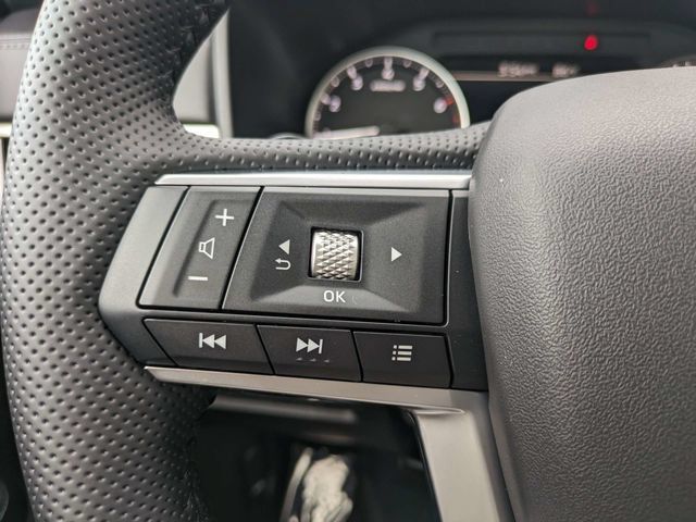 New 2026 Mitsubishi Outlander LE FWD image 22