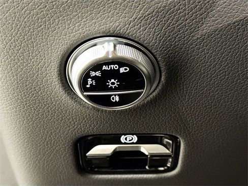 Certified 2023 Mercedes-Benz GLC 300 GLC 300 image 10