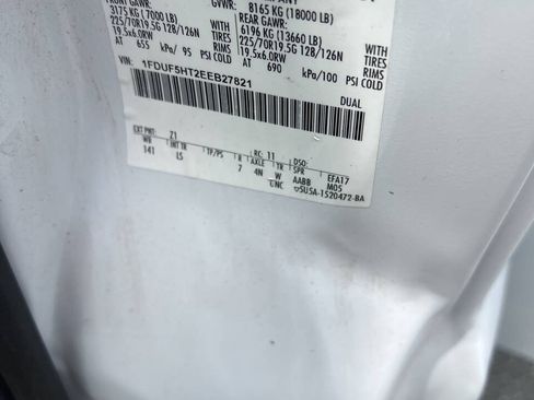 Used 2014 Ford F550 4x4 Regular Cab Super Duty w/ Power Equipment Group image 16