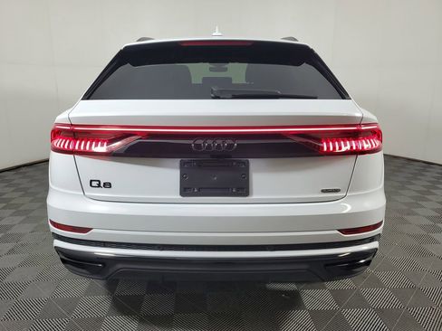 Used 2023 Audi Q8 Premium Plus image 5