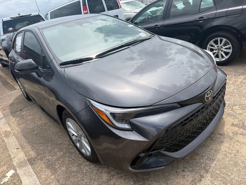 Used 2026 Toyota Corolla SE FWD image 6