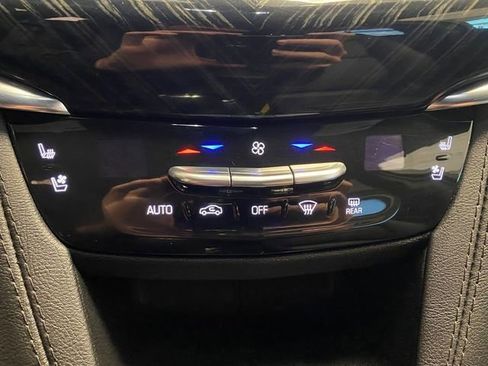 Used 2023 Cadillac XT6 Premium Luxury AWD/4WD image 19