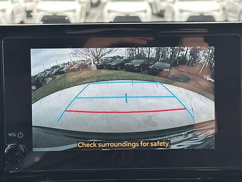 Certified 2024 Toyota Corolla Cross SE image 25