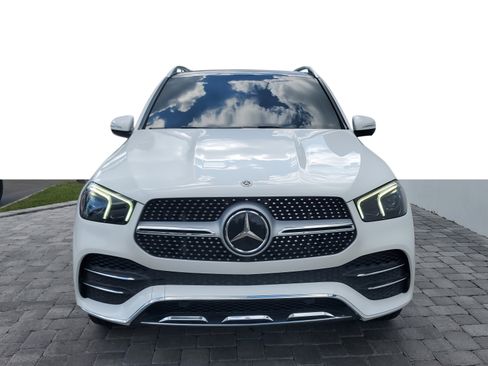 Used 2021 Mercedes-Benz GLE 450 4MATIC image 2
