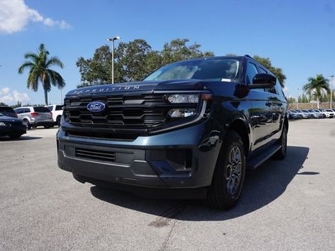 New 2026 Ford Expedition Max Active image 14