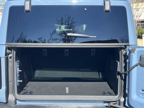 New 2025 Ford Bronco Outer Banks w/ Sasquatch Package image 21