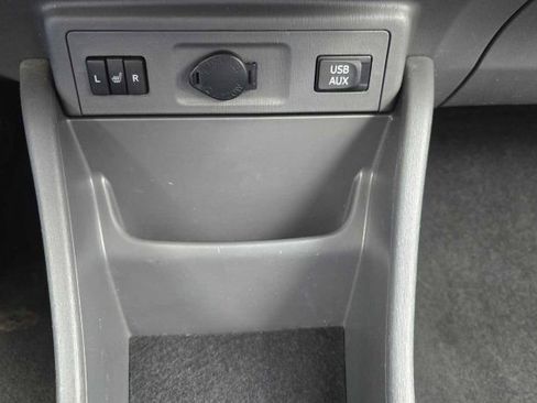 Used 2013 Toyota Prius V Five image 22