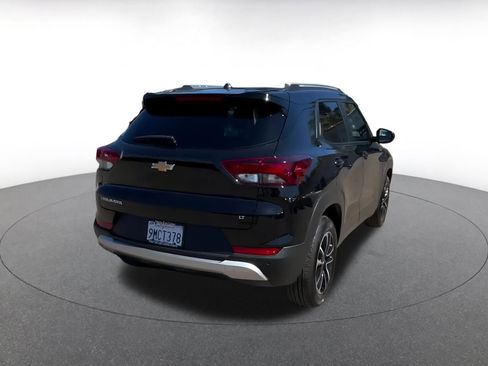 Used 2024 Chevrolet TrailBlazer LT w/ Driver Confidence Package image 14