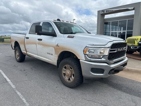 Used 2021 RAM 2500 Tradesman AWD/4WD image 3
