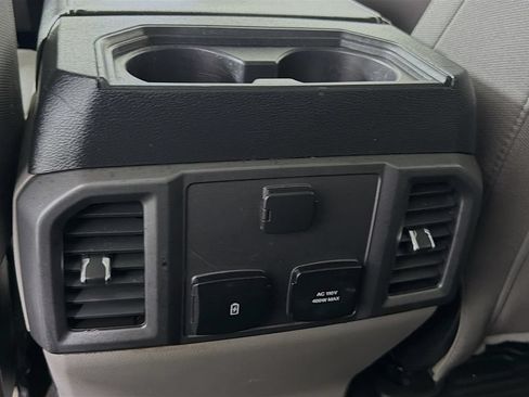 Used 2020 Ford F150 XLT w/ Equipment Group 302A Luxury AWD/4WD image 29