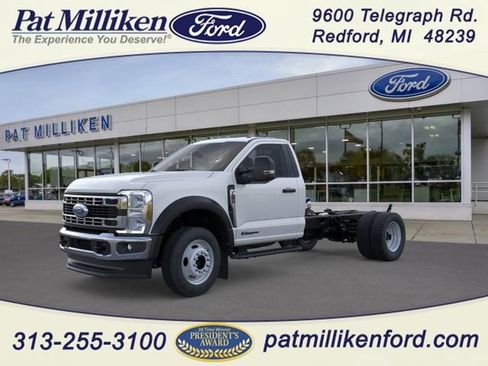 New 2026 Ford F550 4x4 Regular Cab Super Duty image 1