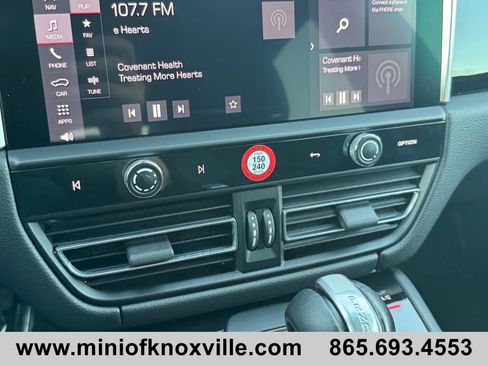 Used 2024 Porsche Macan Turbo image 23