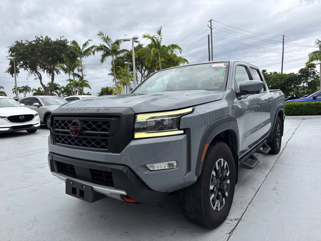 Used 2022 Nissan Frontier PRO-4X AWD/4WD image 3