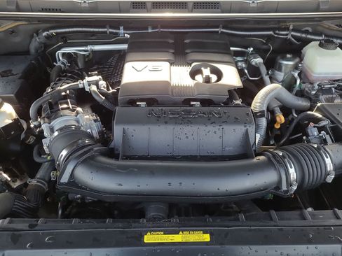 Used 2023 Nissan Frontier SV w/ SV Convenience Package image 17