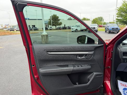 Used 2025 Honda CR-V Sport-L image 30