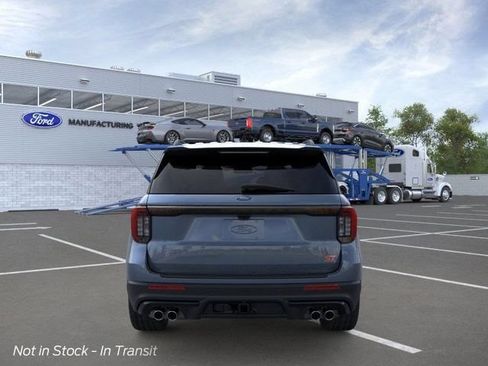 New 2026 Ford Explorer ST RWD image 7
