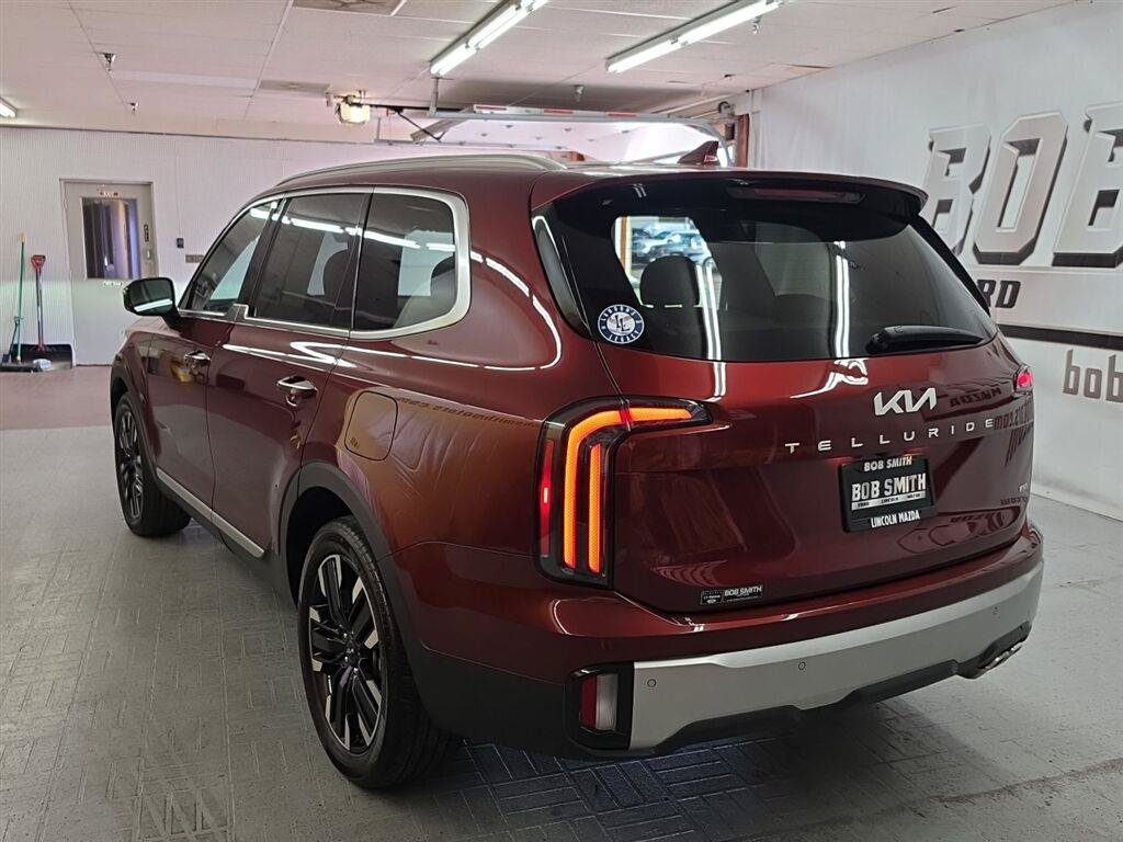 Used 2024 Kia Telluride SX Prestige AWD/4WD image 4