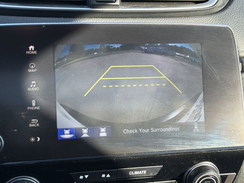 Used 2020 Honda CR-V Touring image 25