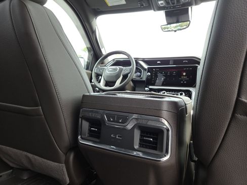 Used 2026 GMC Sierra 1500 Denali image 29