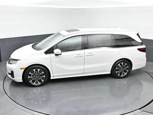 Used 2025 Honda Odyssey Elite image 26