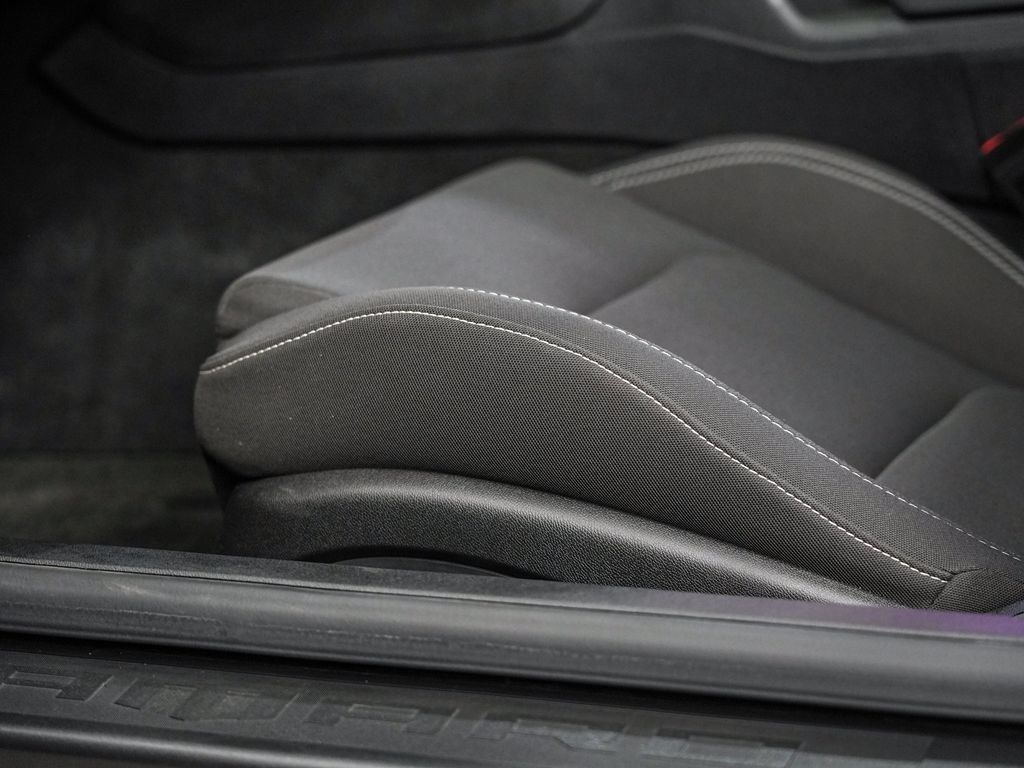 Used 2017 Chevrolet Camaro SS RWD image 13