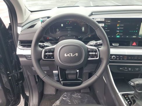 New 2026 Kia Carnival SX Prestige image 9