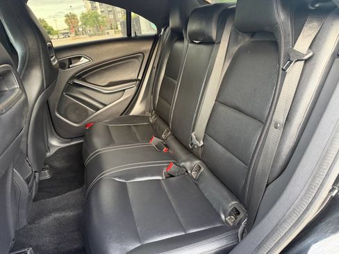 Used 2014 Mercedes-Benz CLA 250 image 27
