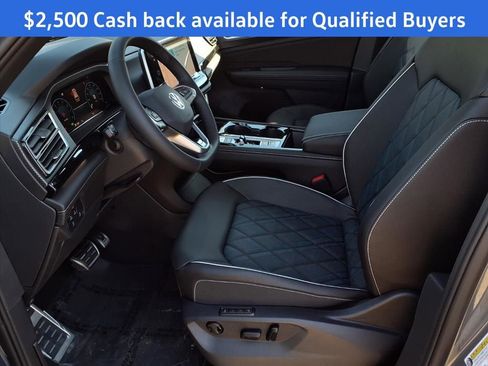 New 2026 Volkswagen Atlas Cross Sport SEL Premium R-Line image 16