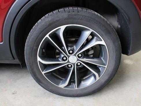 Used 2023 Buick Encore GX Select AWD/4WD image 44