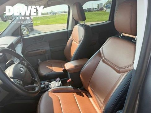 Used 2023 Ford Maverick Lariat w/ Equipment Group 500A Standard AWD/4WD image 17