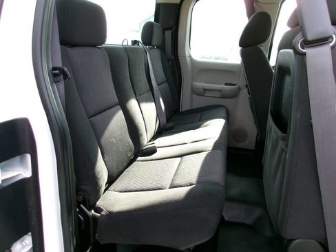 Used 2011 Chevrolet Silverado 2500 W/T image 11