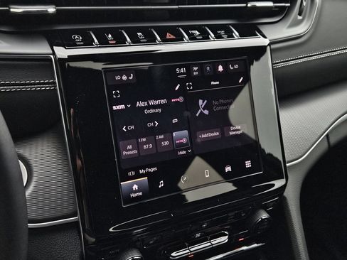 New 2026 Jeep Grand Cherokee L 4WD image 18
