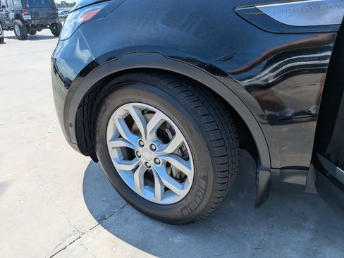 Used 2019 Land Rover Discovery SE AWD/4WD image 37