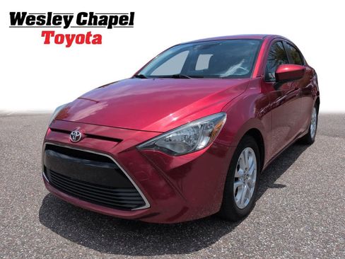 Certified 2017 Toyota Yaris iA FWD image 1