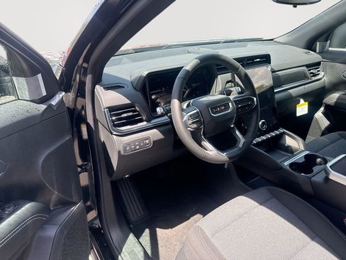 New 2026 GMC Terrain Elevation w/ Technology Package II AWD/4WD image 10