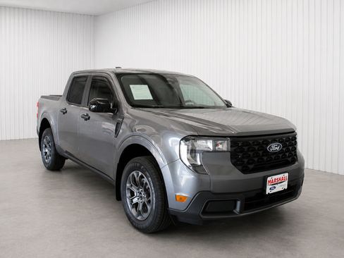 Used 2025 Ford Maverick XLT w/ XLT Luxury Package FWD image 3