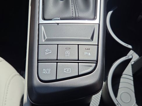 New 2026 Kia Sportage EX w/ EX Panorama Roof Package FWD image 15