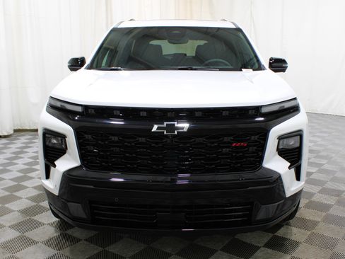 Used 2024 Chevrolet Traverse RS w/ LPO, Floor Liner Package image 35