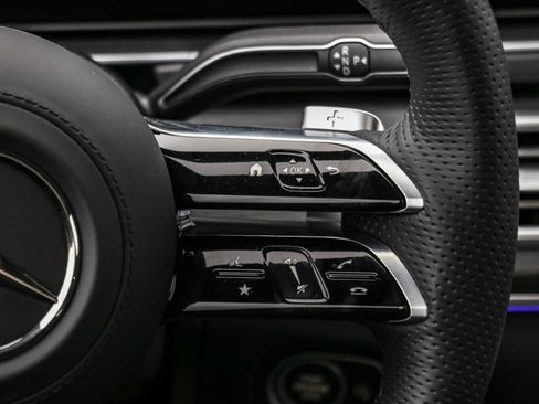 New 2026 Mercedes-Benz GLS 450 4MATIC image 14